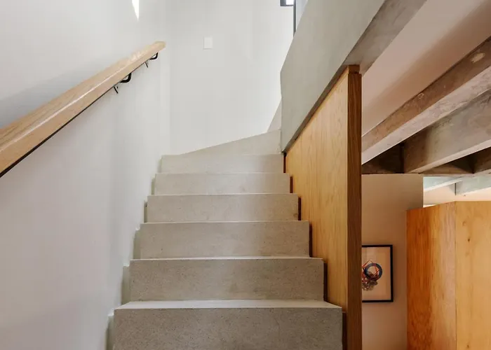 Apartment New! Historic Colonial Duplex In Downtown *